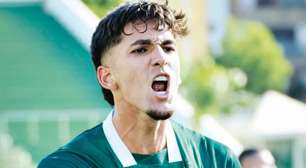 Chamando atenção no Goiás, Lucas Rodrigues revela bastidores de lesão e retorno