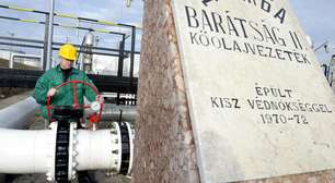 Rússia decide barrar petróleo que abastece região industrial no leste da Alemanha