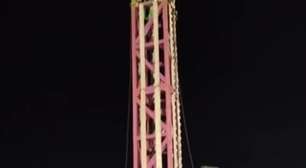 VÍDEO: veja o momento em que brinquedo desaba em parque de diversões de Guaíba