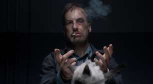 Bob Odenkirk diz que não vai abandonar filmes de ação mesmo após infarto