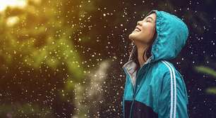 Tomar chuva faz bem? Veja quatro benefícios apontados pela ciência