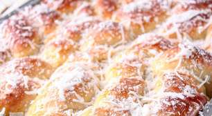 Pão de leite condensado super fofinho e doce na medida certa, para um café da manhã especial