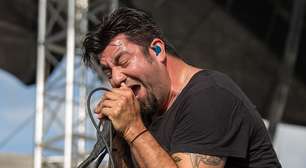 A música que Chino Moreno escreveu por estar p* da vida com o Deftones