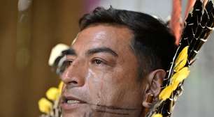 Cacique chora ao revelar elenco histórico de clube que vai jogar no Campeonato Carioca