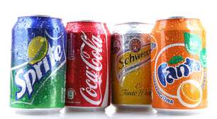 Refrigerantes parecem inofensivos, mas podem estar afetando seu corpo silenciosamente e aumentando riscos graves à saúde