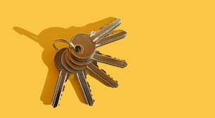 Chave nas mãos, caminhos abertos: aprenda a simpatia que viralizou