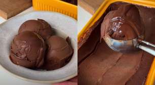 Sorvete de chocolate pá-pum! Veja como preparar a sobremesa com menos de 5 ingredientes