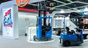 Empilhadeira com bateria de carro elétrico é destaque em SP