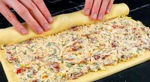 Lanche de massa folhada com recheio de frango cremoso divino, que será um sucesso em sua casa