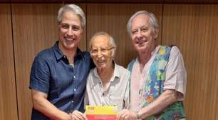 Morre ex-deputado federal e pai do cantor Frejat aos 102 anos