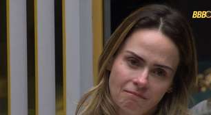 Abalada, Ana Paula Renault é flagrada na missa de sétimo dia do seu pai, Gerardo Renault, e chora em última cerimônia de despedida. Vídeo!