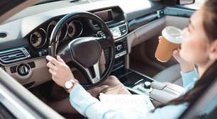 Entre o "bom dia" e o silêncio total: a etiqueta não falada das corridas por aplicativo