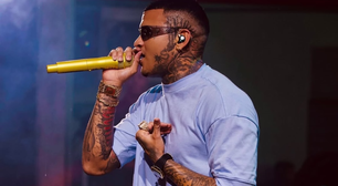 Famoso cantor vive noite de terror após show e é atingido por tiros