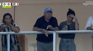 Afastado do comando da SAF, Textor acompanha Botafogo x Internacional