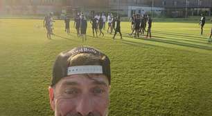 Klopp visita CT do Bragantino antes de jogo contra o Palmeiras