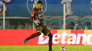 Gabriel Mesquita explica mudança de posição no Paysandu: "Requer muita"
