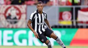 Danilo revela profecia antes de Botafogo x Internacional