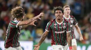 John Kennedy comenta possível chegada de Hulk ao Fluminense e anima torcida