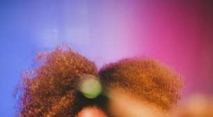 "Ninguém trabalha com a Anitta por acaso", diz KING Saints, compositora de 7 músicas do "EQUILIBRIVM" (ENTREVISTA)