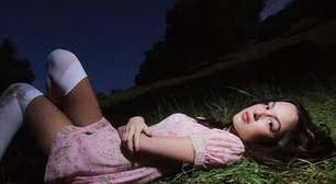 Olivia Rodrigo canta "drop dead" em bar e surpreende fãs