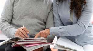 Leitura compete com telas na pré-adolescência