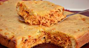 A melhor torta de frango: veja a receita que fica pronta em pouco tempo