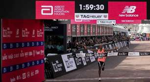 Queniano Sebastião Sawe bate o recorde mundial de maratona, com 1:59:30, em Londres