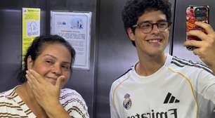 Ator da Globo sustenta família desde a morte do pai, aos 16 anos: 'Não vim de família rica'