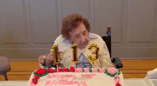 Freira mais velha do mundo comemora 113 anos: 'Desisti de contar'
