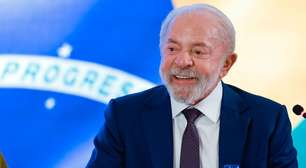 Lula desiste de participação por vídeo em eventos em SP e recebe líder do governo no Alvorada