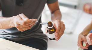 Por que a Anvisa proibiu agora o clobutinol, xarope banido em outros países