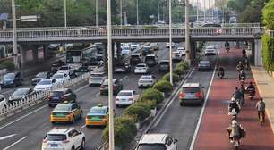 Viagem ao coração da indústria automotiva chinesa: um passeio por Pequim, o Rio Ebro, a Chery e as Ruas Silenciosas