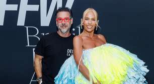 Adriane Galisteu diz que marido faz até barra de vestido e que não opina sobre seus looks: "Sim, ele sabe costurar"