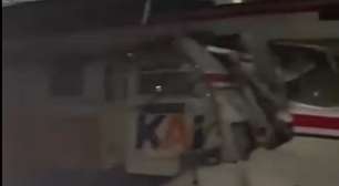 Indonésia: colisão entre trens deixa 14 mortos e dezenas de feridos; veja vídeo