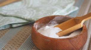 Misturei bicarbonato de sódio com açúcar: por que é recomendado e para que serve