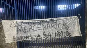 Pressão aumenta! Torcida do Remo volta a protestar contra a diretoria