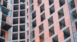 Trabalhador morre após cair do vigésimo andar de edifício no RS