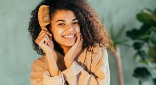 Você sabe desembaraçar o cabelo corretamente?