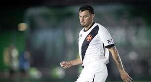 Hugo Moura pode recuperar espaço no Vasco em semana decisiva