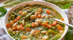 3 sopas com proteína vegetal para um jantar saudável e leve