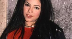 Loira, morena, chanel: veja como Shakira já mudou ao longo dos anos