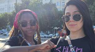 Amigas tatuam 'Shakicabana' para marcar megashow da cantora no Rio