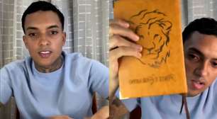 MC Brinquedo anuncia fim de carreira no funk após conversão: 'Não tenho nada a provar'
