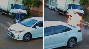 Motociclista sobrevive a colisão violenta com explosão de moto em Araraquara