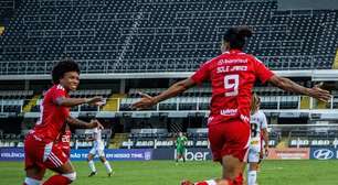 Inter vence e se aproxima dos líderes do campeonato