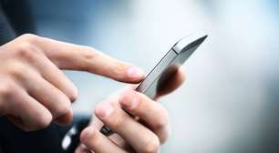 Entre o toque e a ilusão: por que sentimos o celular vibrar mesmo quando ele está em silêncio