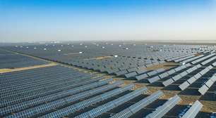 Maior parque solar da China está fazendo muito mais do que gerar energia: está transformando um deserto em verde