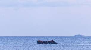 Duas migrantes morrem no norte da França tentando atravessar o canal da Mancha