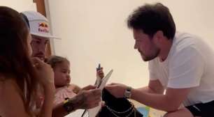 Vídeo: Neymar descobre que vai ser titio de primeira viagem