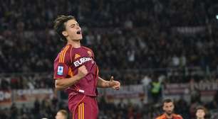Roma atropela Fiorentina e segue viva na briga pela Champions